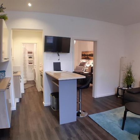 Gleis Acht Apartment Bredstedt Bagian luar foto